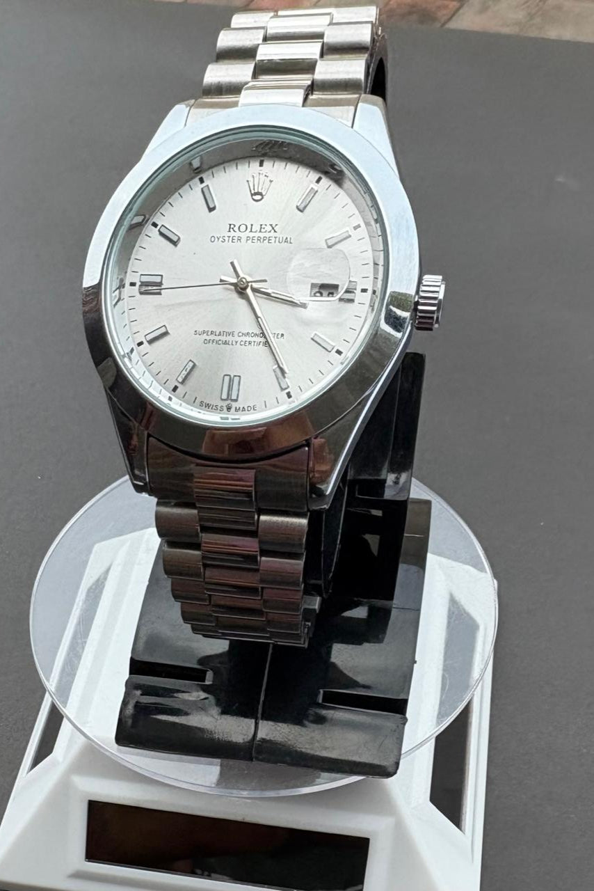 ROLEX  men’s stainless steel watch |thezeit